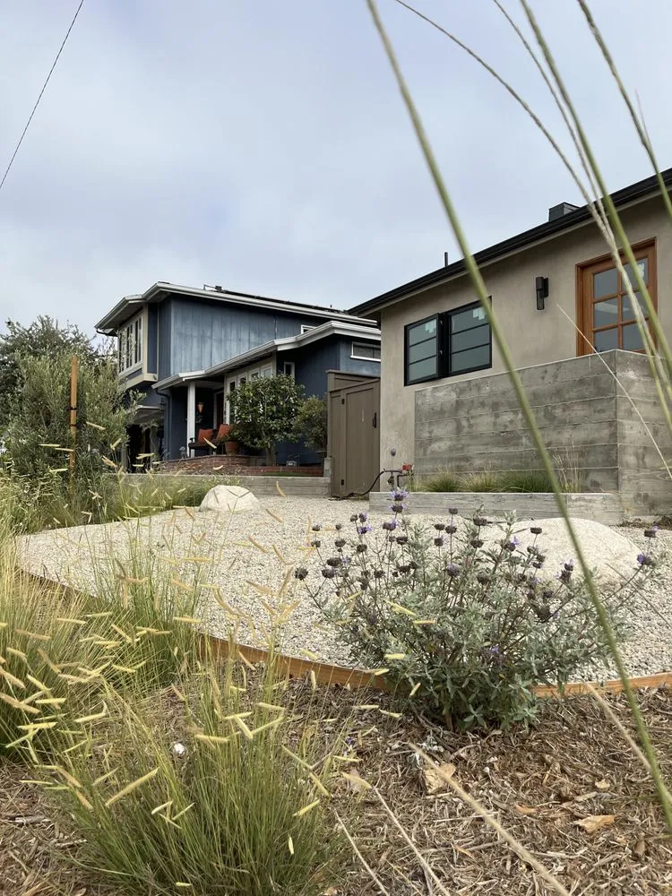 Local lawn care service for year-round maintenance in San Pedro, CA by Vista Dulce