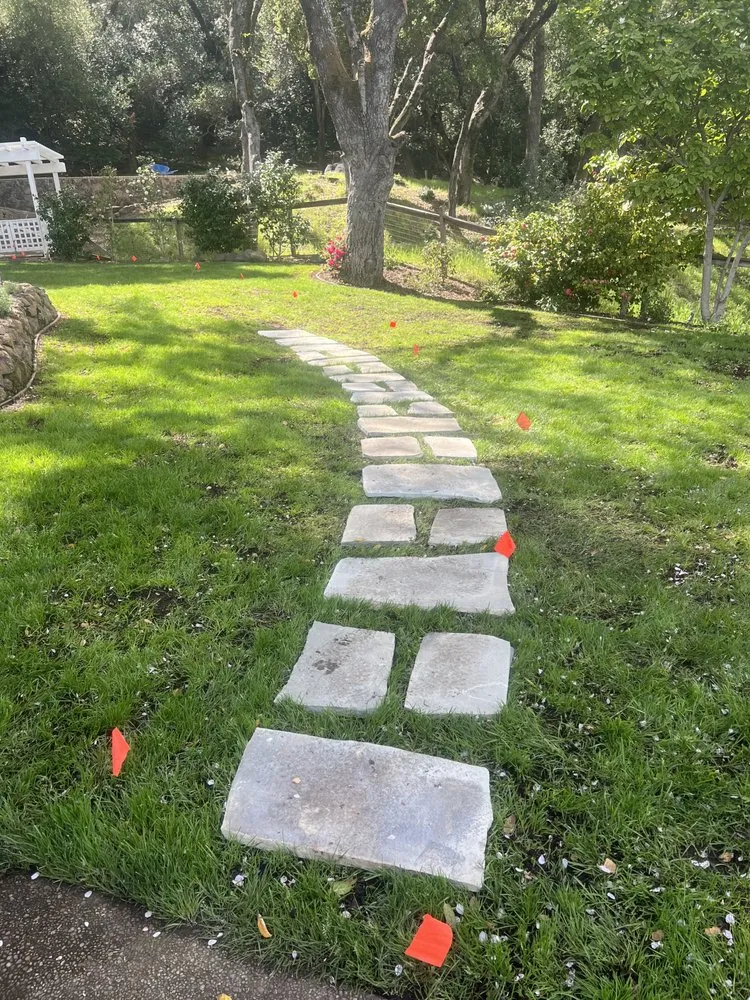 Professional lawn mowing service in Concord, CA - Vista Green Landscape