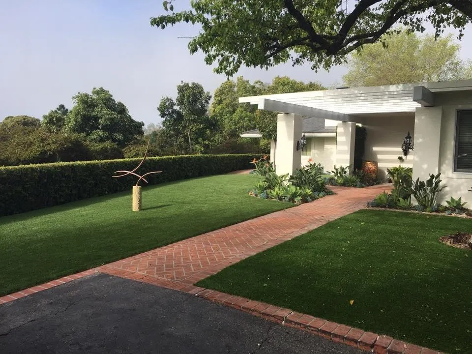 Trusted lawn care service in Santa Barbara, CA by Vista Hermosa Landscapes