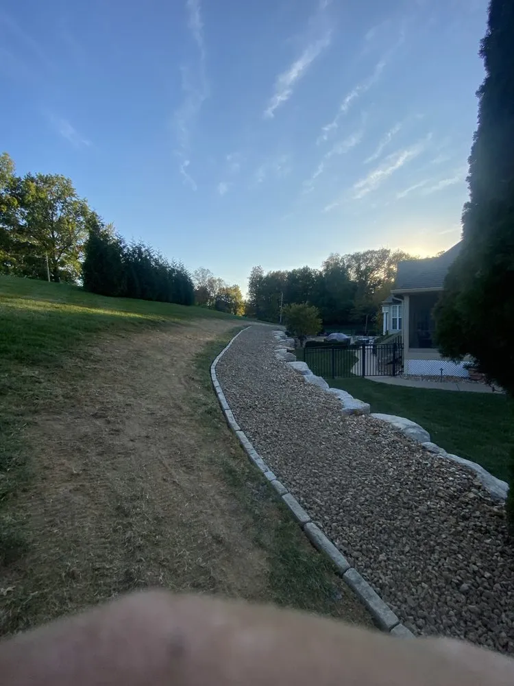 Top-rated landscape design for beautiful yards in Ofallon, MO by Vista Landscapes