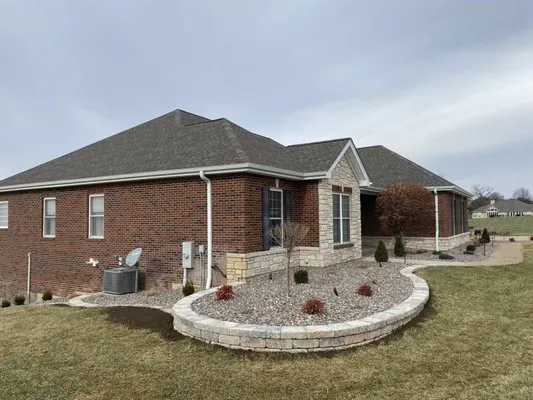 Vista Landscapes Logo