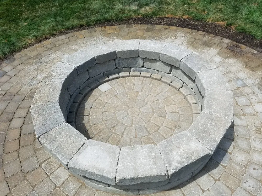 Trusted yard cleanup service experts serving Utica, MI - Vista Landscapes