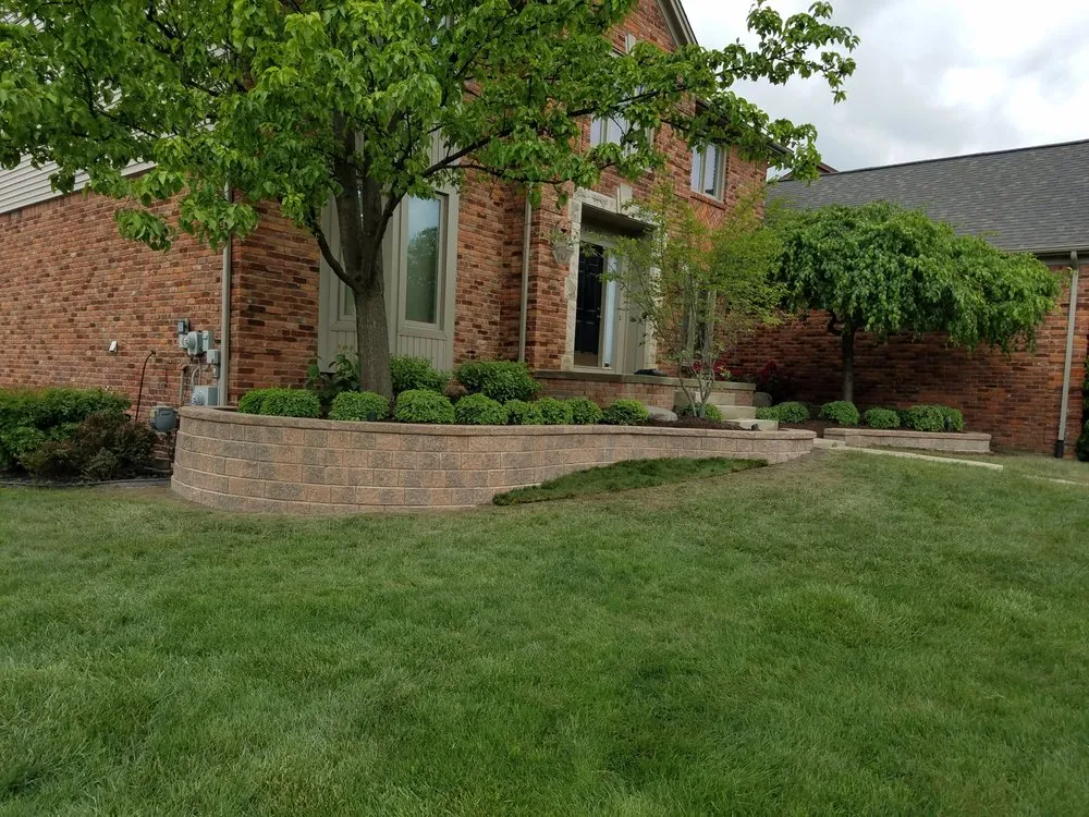 Expert yard maintenance in Utica, MI - Vista Landscapes