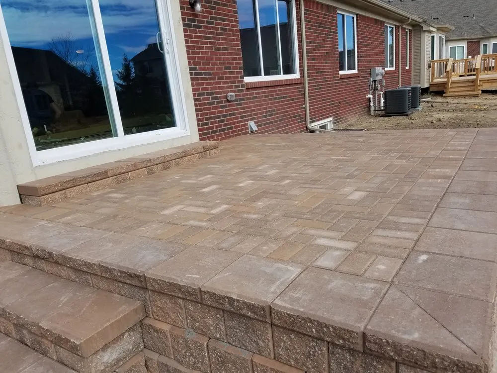 Affordable landscape design in Utica, MI - Vista Landscapes