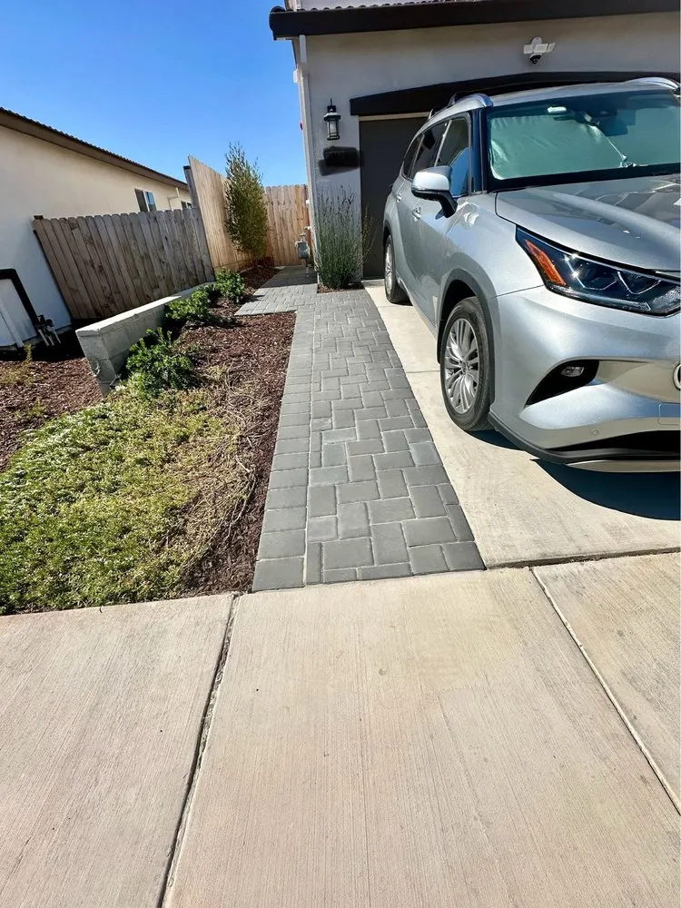 Custom garden landscaping for residential properties across Salinas, CA - Vista Landscaping