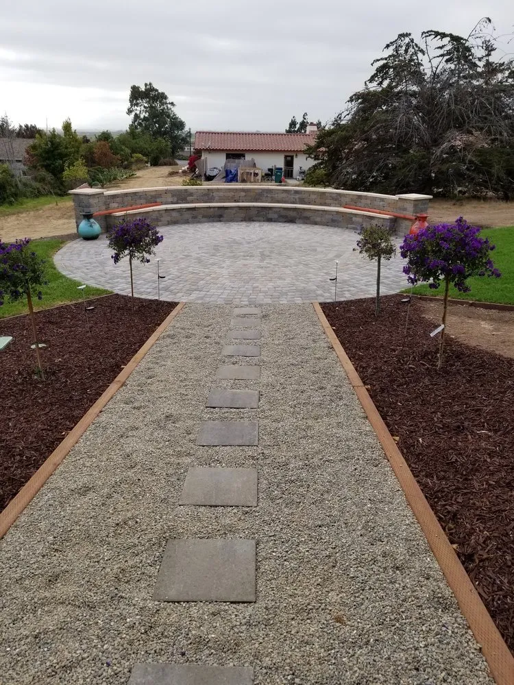 Trusted yard cleanup service in Salinas, CA by Vista Landscaping