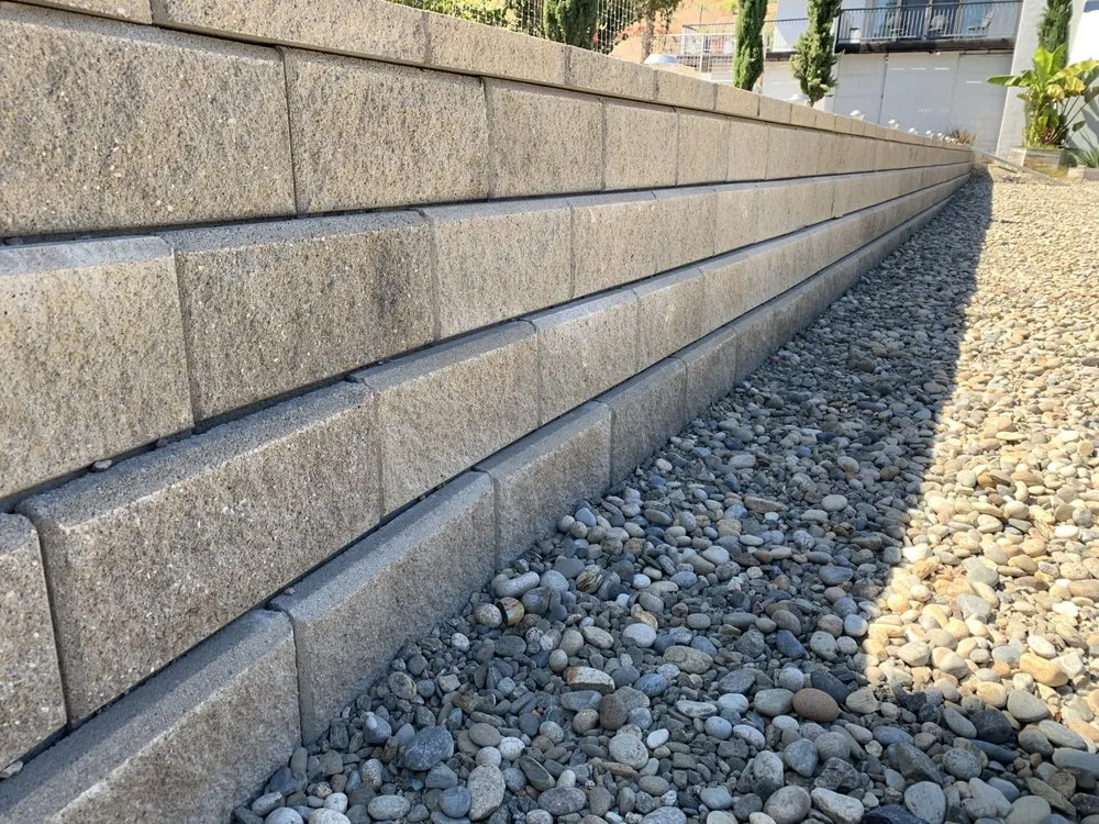 Custom outdoor landscaping in Salinas, CA by Vista Landscaping