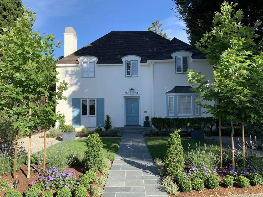 Professional landscaping services in San Mateo, CA by Vista Landscaping