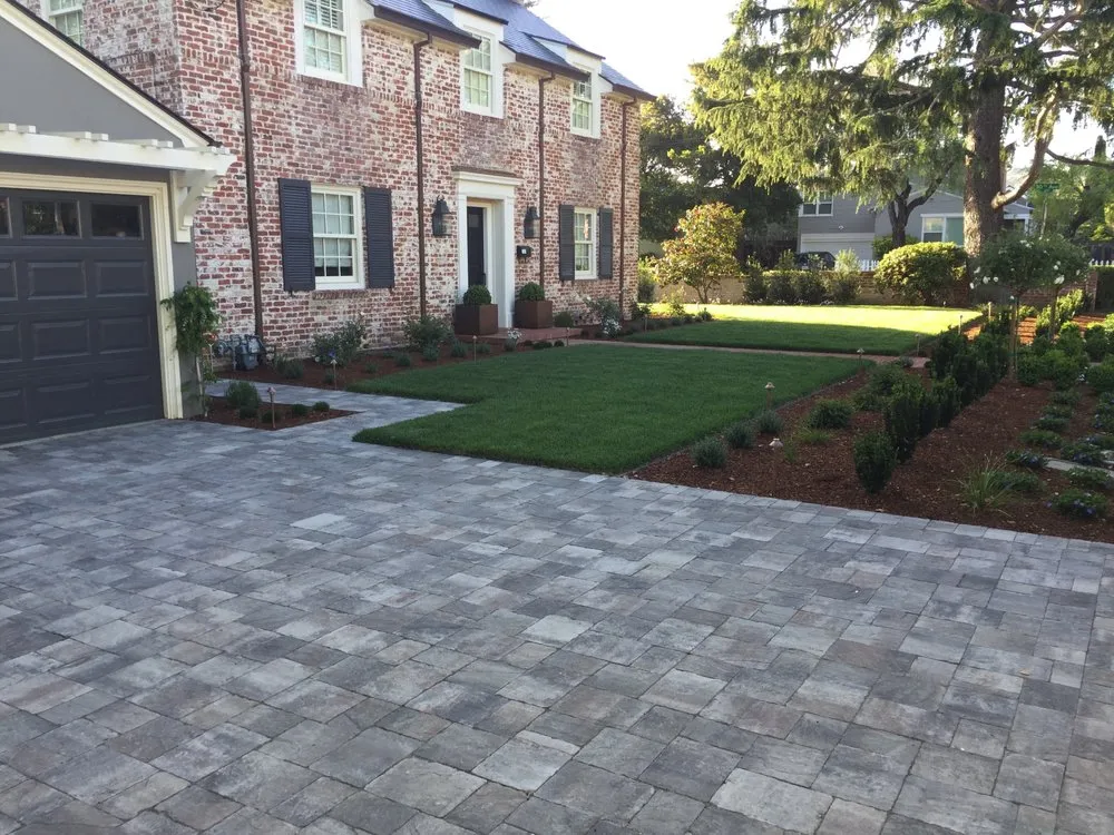 Professional landscaping services experts serving San Mateo, CA - Vista Landscaping