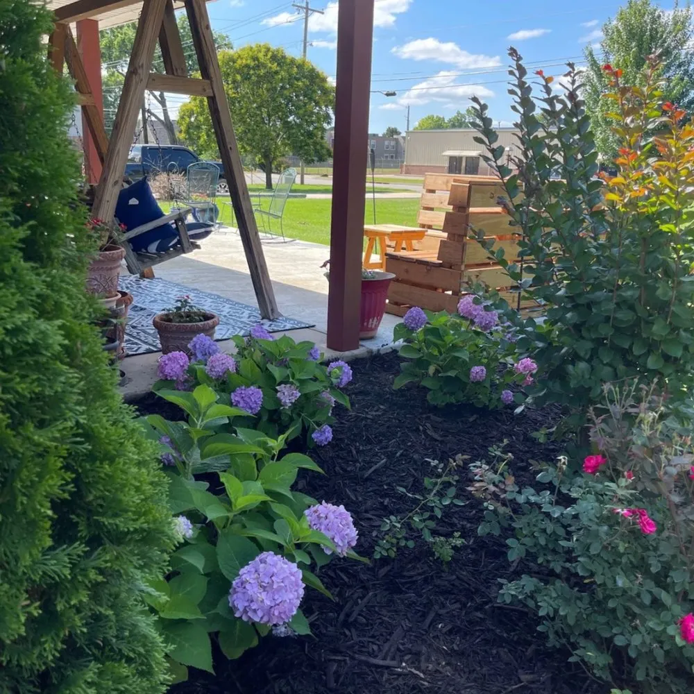 Reliable outdoor landscaping near you in Tulsa, OK by Vista Landscaping