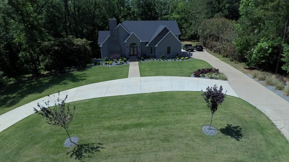 Top-rated landscaping services for outdoor upgrades across Tallahassee, FL - Vista Lawn Care