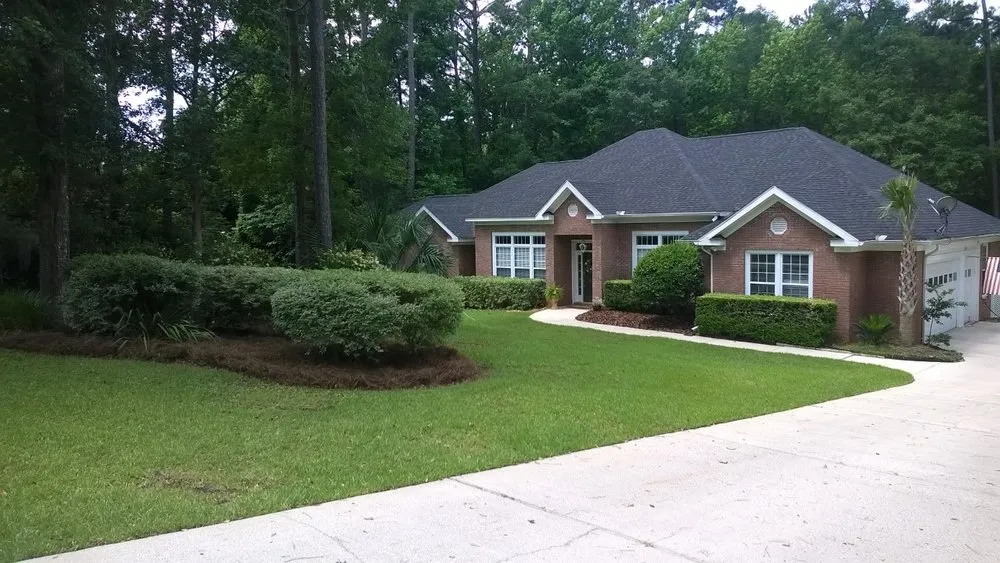 Expert residential landscaping for beautiful yards in Tallahassee, FL by Vista Lawn Care
