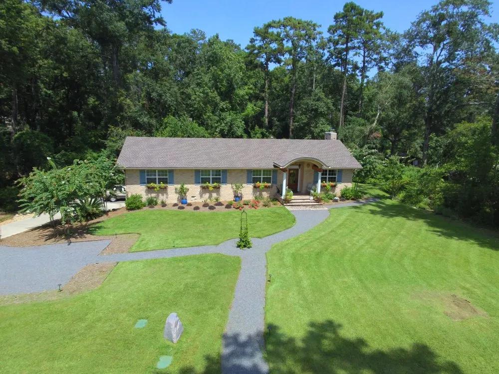 Expert lawn care service for beautiful yards in Tallahassee, FL by Vista Lawn Care