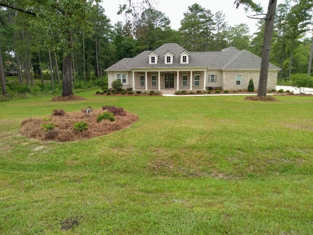 Expert garden landscaping for year-round maintenance across Tallahassee, FL - Vista Lawn Care