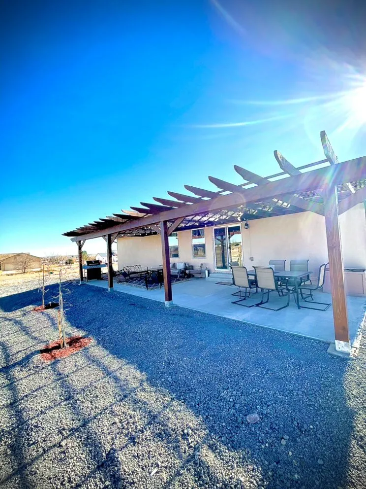 Top-rated lawn mowing service experts serving Pueblo West, CO - Vista Outdoor Living