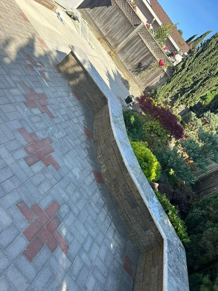 Top-rated landscaping services experts serving Emerald Hills, CA - Vista Verde Landscaping