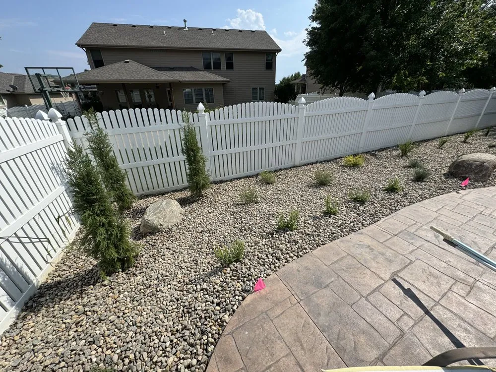 Expert residential landscaping experts serving Omaha, NE - Vista Verde Landscaping