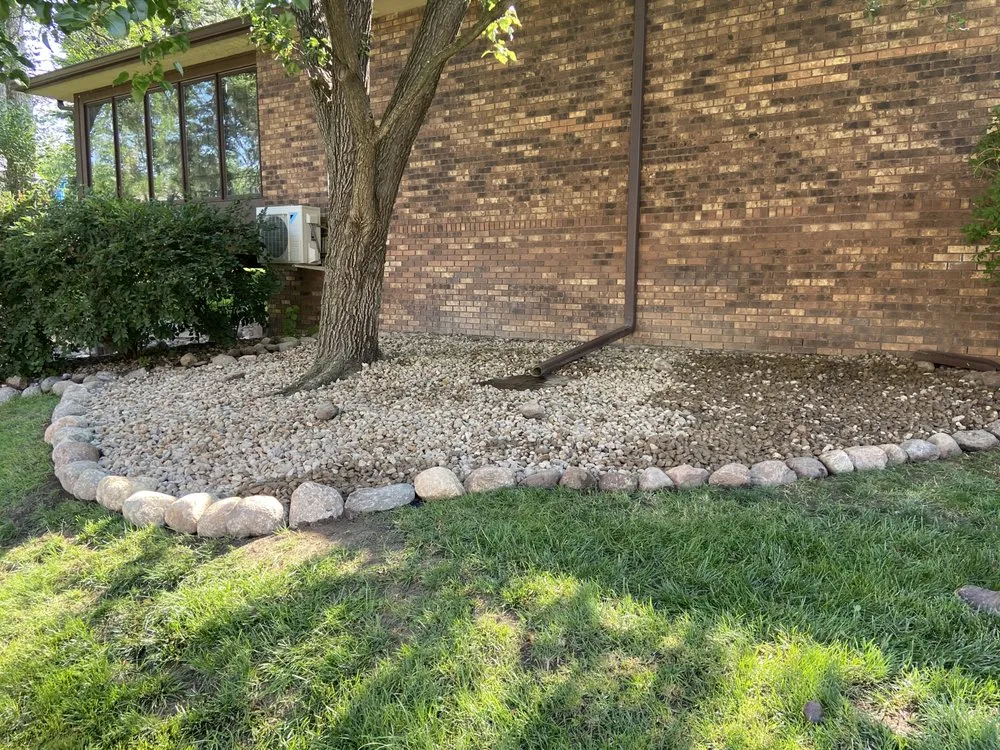 Top-rated residential landscaping in Omaha, NE - Vista Verde Landscaping