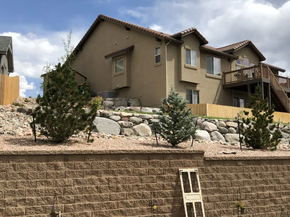 Custom yard cleanup service in Monument, CO - VistaCraft