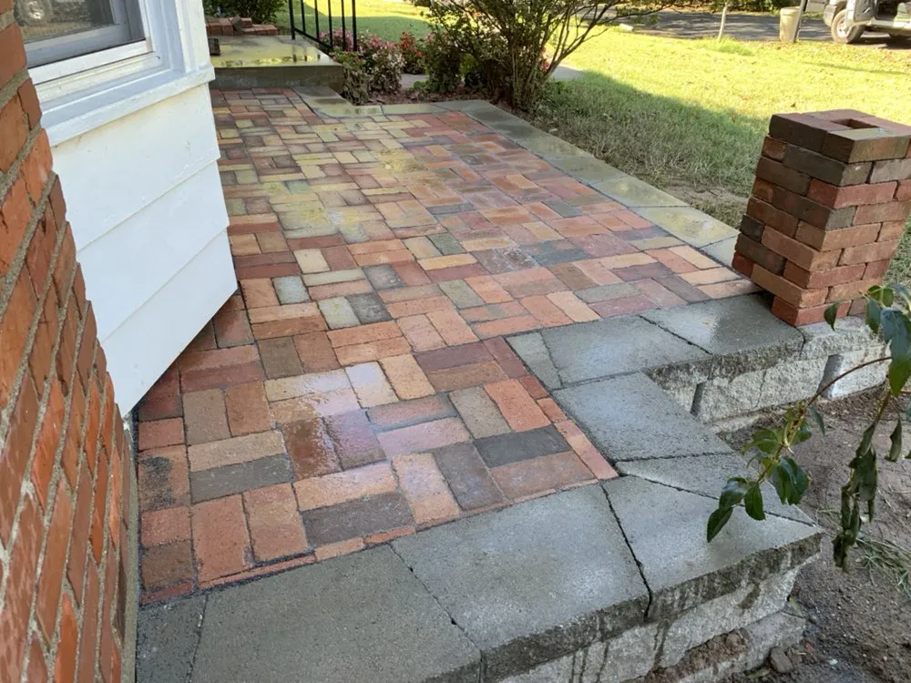 Custom landscape installation for homes in Seatonville, KY by Visual Artist Lawn and Landscape Design