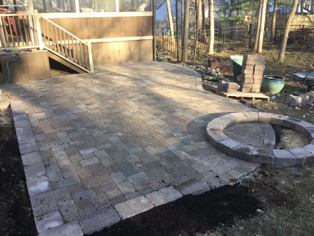 Trusted landscape installation for year-round maintenance in Seatonville, KY by Visual Artist Lawn and Landscape Design