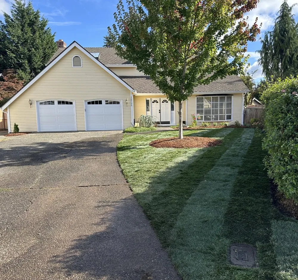 Affordable residential landscaping with custom design in Kent, WA by Vital Landscapes