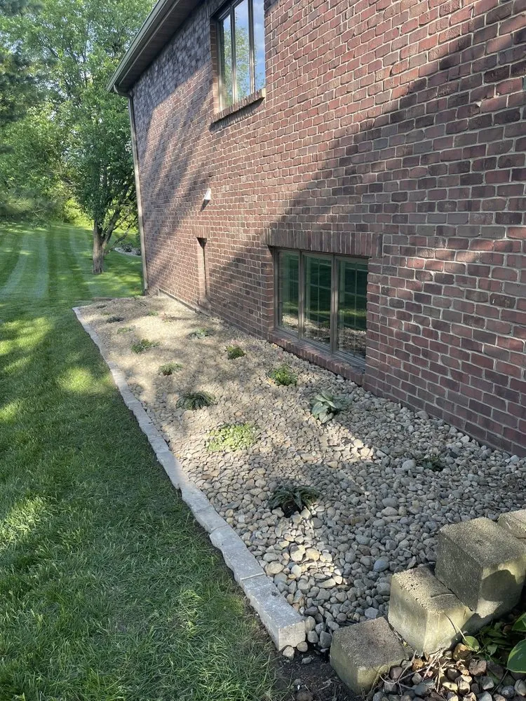 Custom residential landscaping for homes in Ankeny, IA by Vital View Services