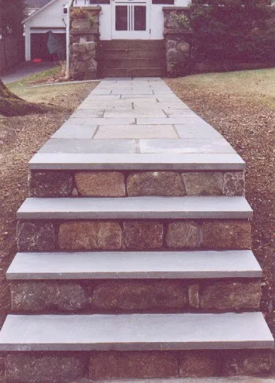 Reliable lawn mowing service in Stamford, CT - Vitanza