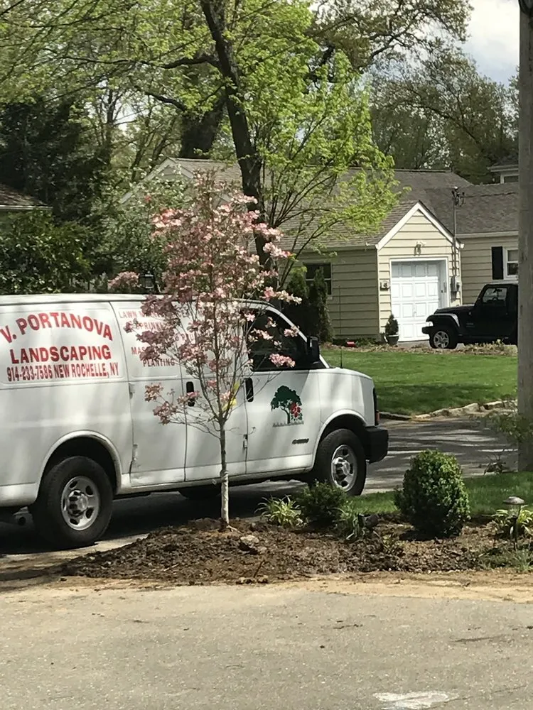 Custom outdoor landscaping in New Rochelle, NY - Vito Portanova Landscaping