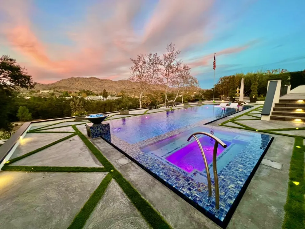 Local yard cleanup service near you across Calabasas, CA - Vitoli Landscape Design