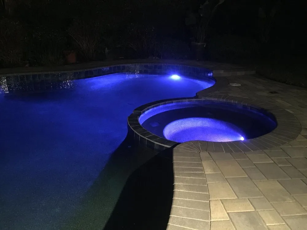 Expert yard cleanup service in Palo Alto, CA - Vitoli