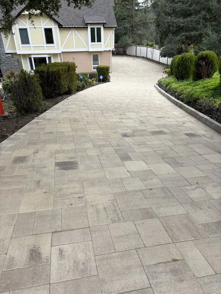 Custom yard maintenance in San Pablo, CA by Vitoria Pavers Contractor