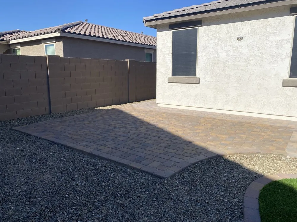 Expert yard maintenance in Phoenix, AZ by Viva Landscape & Design