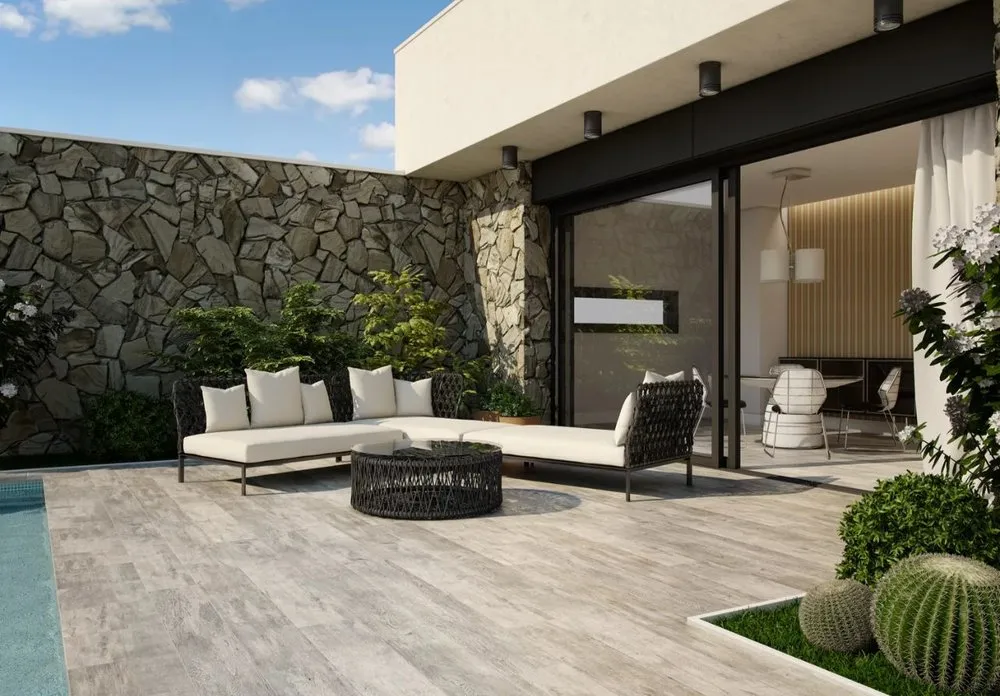 Reliable yard maintenance in Miami, FL by Viva Patio Landscape