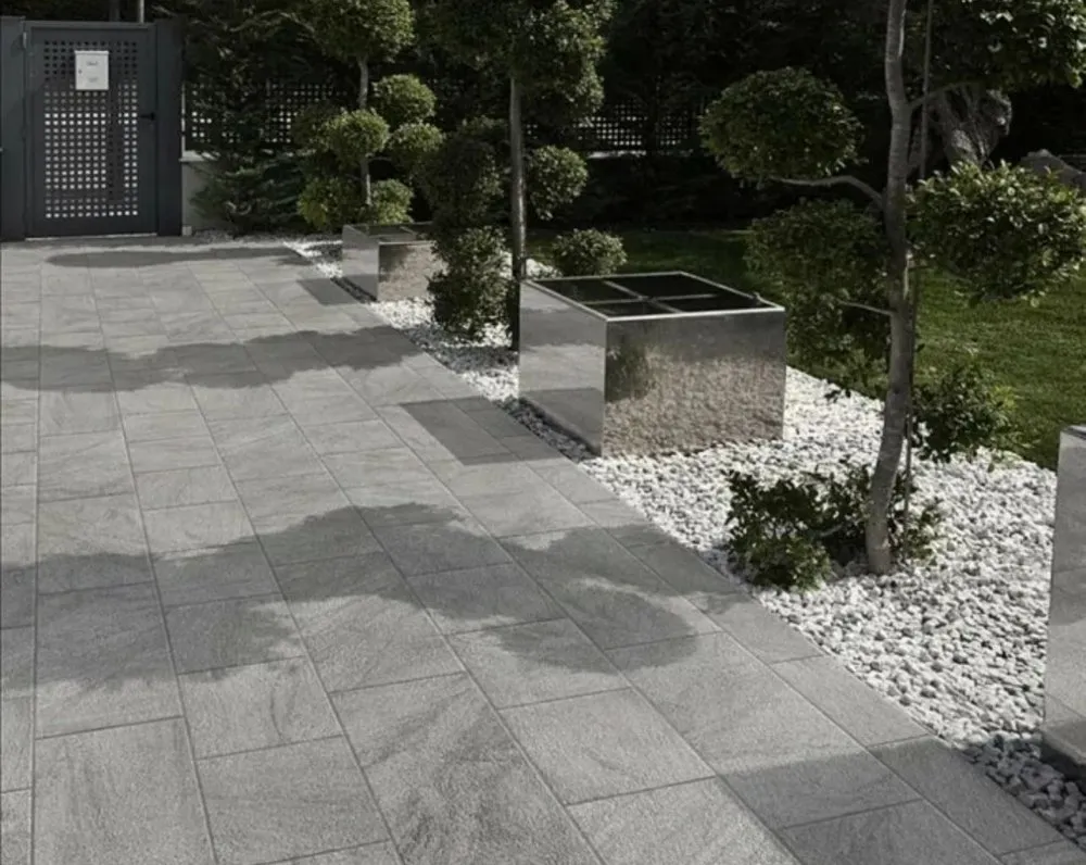 Expert landscaping services in Miami, FL by Viva Patio Landscape