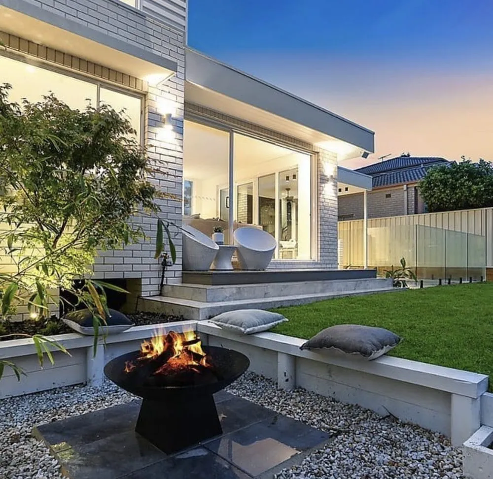 Custom outdoor landscaping in Miami, FL - Viva Patio Landscape