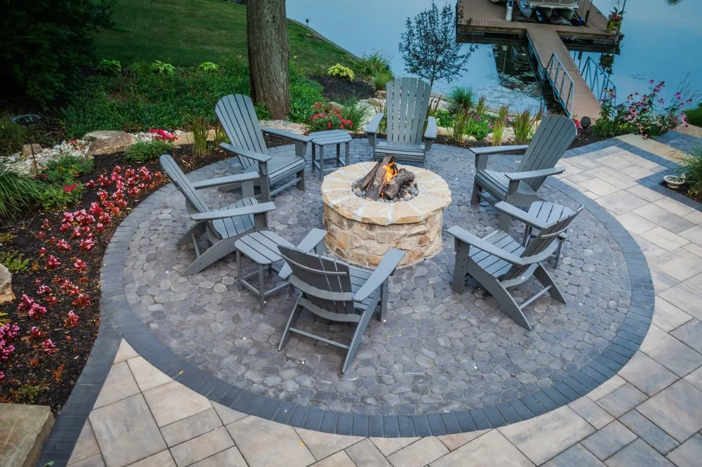 Custom lawn mowing service experts serving Fishers, IN - Vive Exterior Design