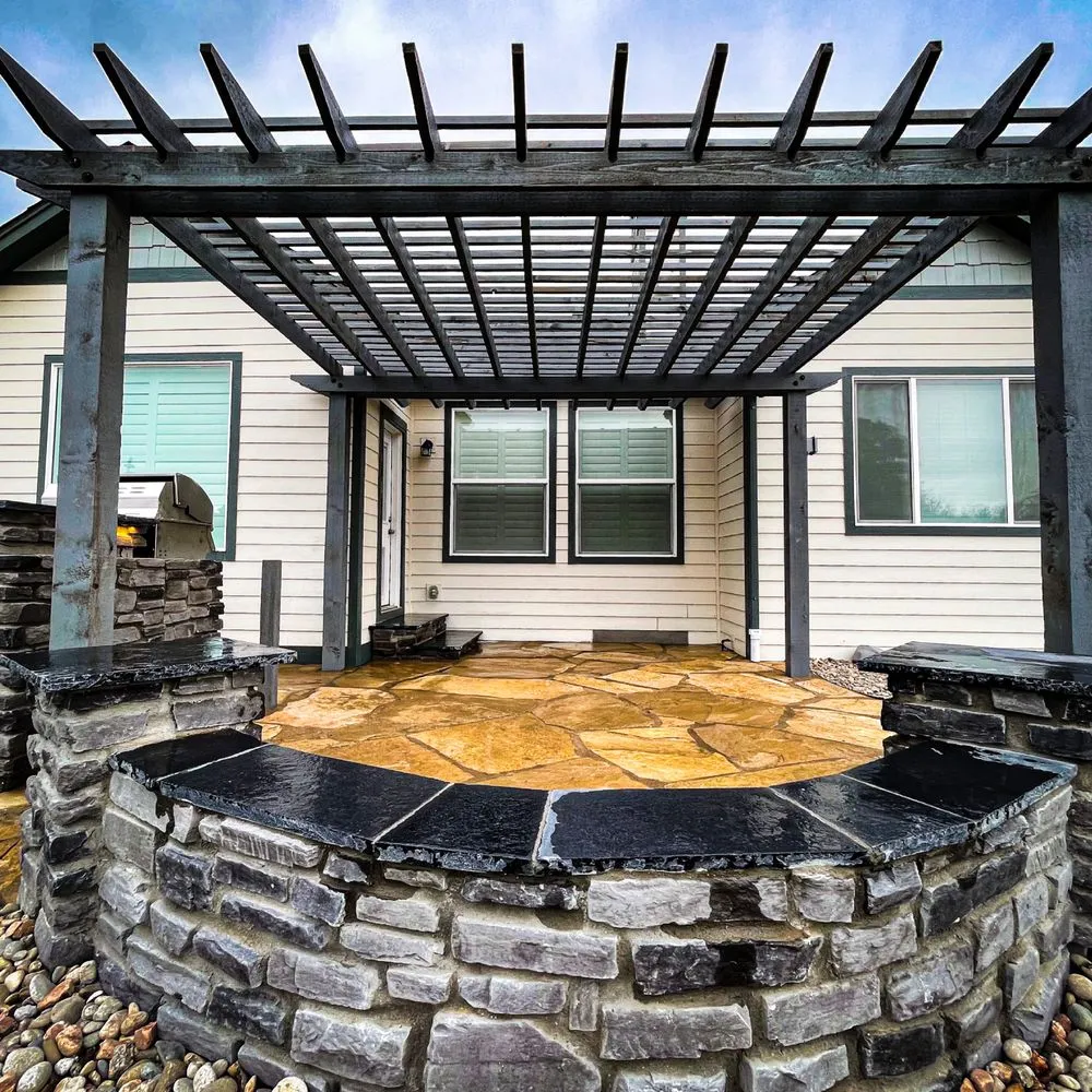 Local lawn care service near you in Larkspur, CO by Vivid Colorado