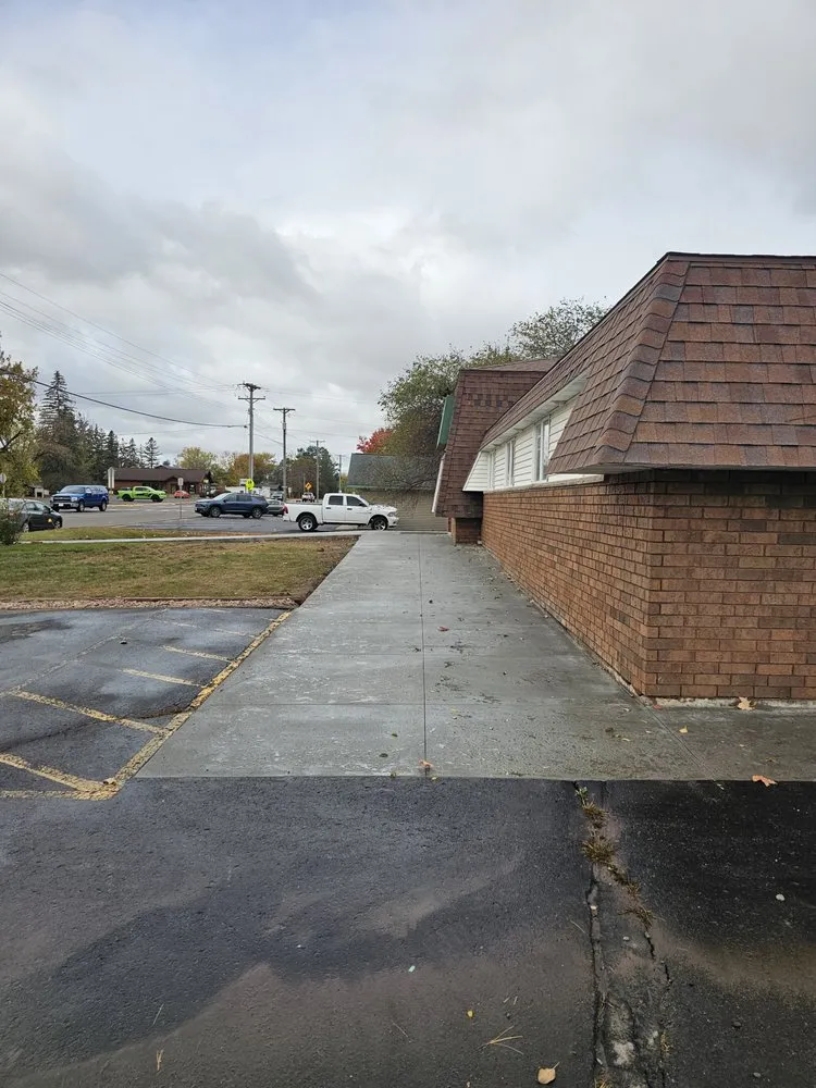 Local garden landscaping experts serving Chetek, WI - Vivid Edge Concrete