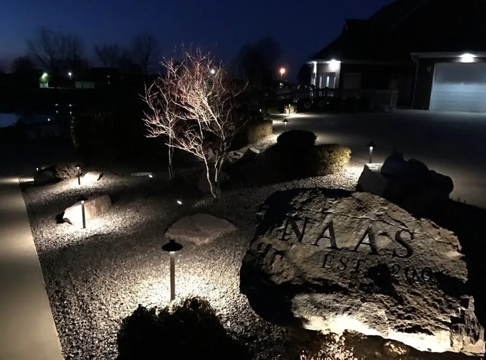 Top-rated garden landscaping in Evansville, IN by Vivid Landscape & Lighting