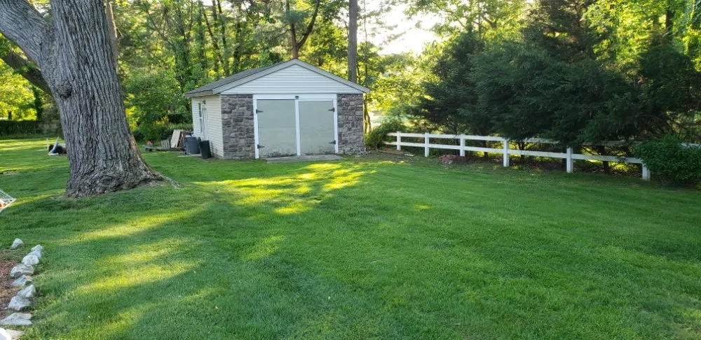 Expert landscaping services in Woodbury, NJ - Vivid Landscapes