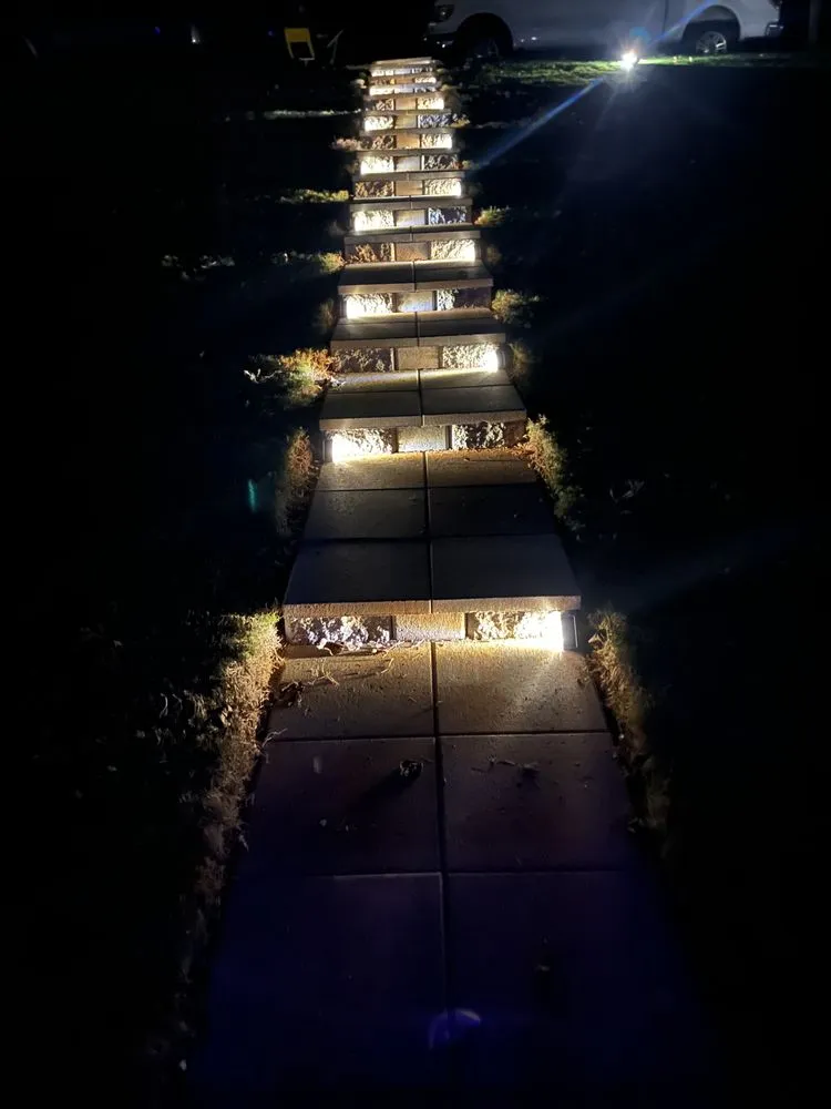 Local garden landscaping experts serving Trussville, AL - Vivid Lawn Service