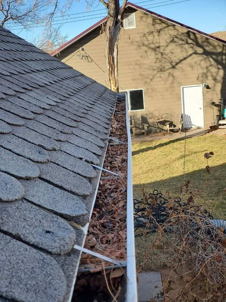 Top-rated yard cleanup service in Miles City, MT by Vivid Lawns