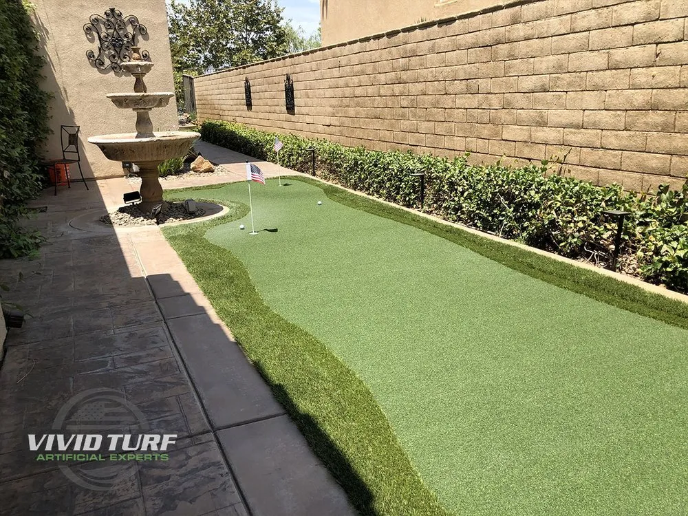 Reliable yard cleanup service for year-round maintenance across Huntington Beach, CA - Vivid Turf
