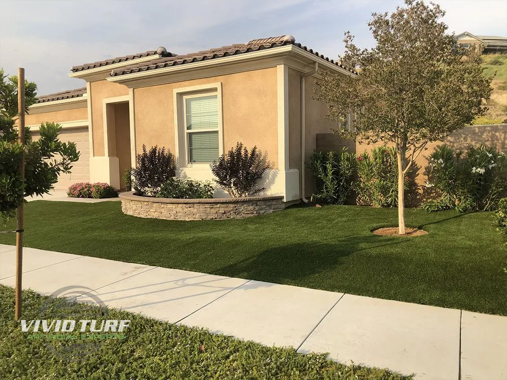 Affordable landscape installation experts serving Huntington Beach, CA - Vivid Turf