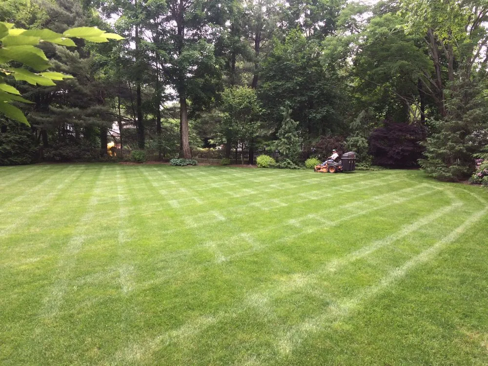 Local lawn care service in Norwalk, CT - VL Landscape Complete