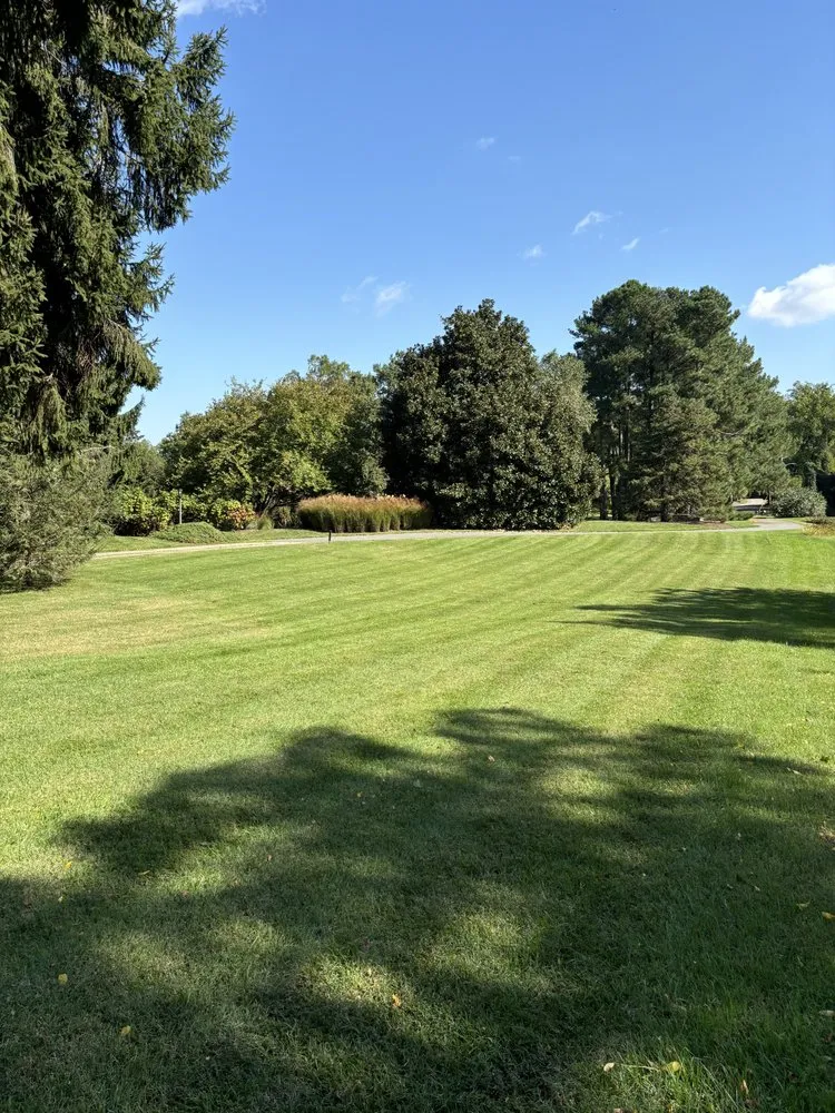 Trusted outdoor landscaping for beautiful yards in Annapolis, MD by VLC landscaping services & patios