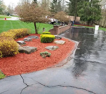 Local residential landscaping in Lansing, MI by VLC Vera Landscaping & Snow Removal