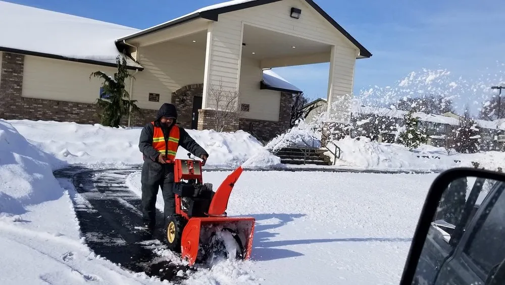 Trusted lawn care service in Kennewick, WA - VM General Landscaping and Lawn Care