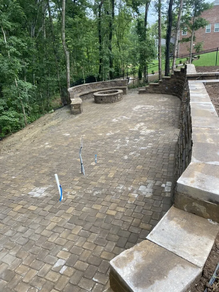 Custom yard cleanup service in Huntersville, NC - VM Landscape and Stone